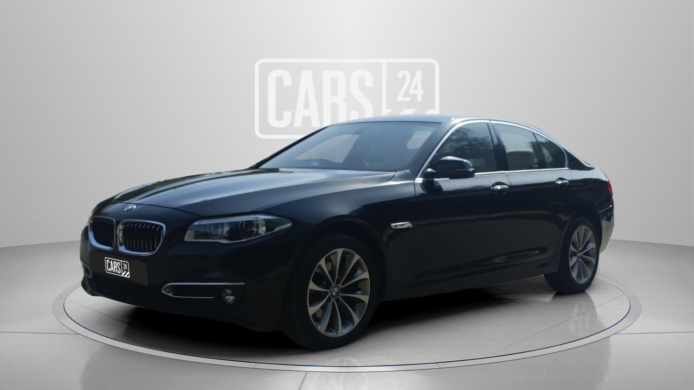 2016 BMW 5 Series 520D LUXURY LINE, Diesel, Automatic, 83,336 km, Left Front Diagonal
