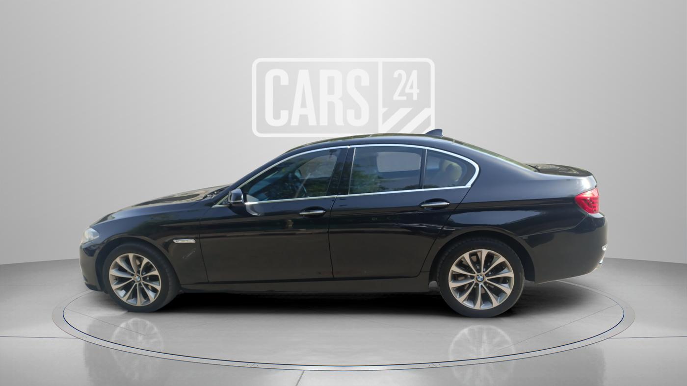 2016 BMW 5 Series 520D LUXURY LINE, Diesel, Automatic, 83,336 km, Left Side