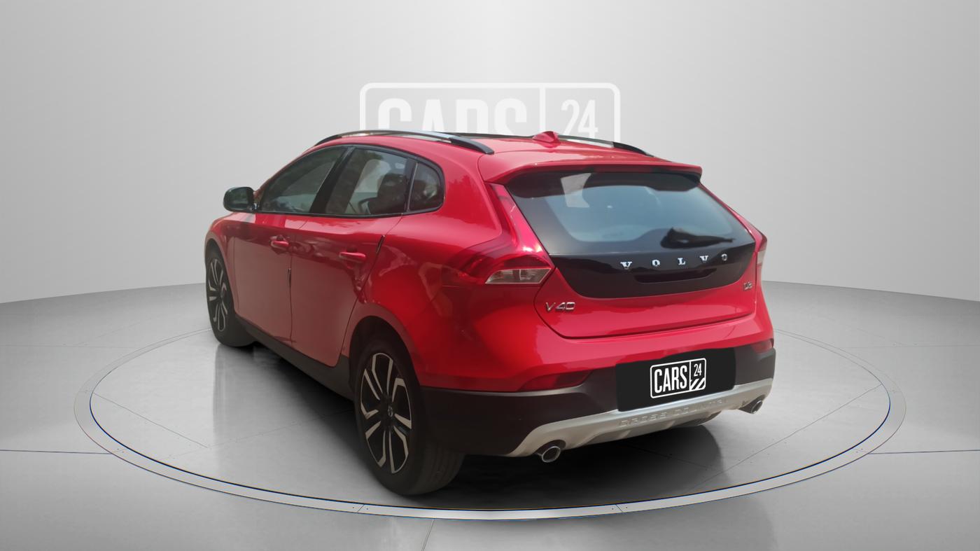 2017 Volvo V40 Cross Country D3, Diesel, Automatic, 64,048 km, Left Back Diagonal
