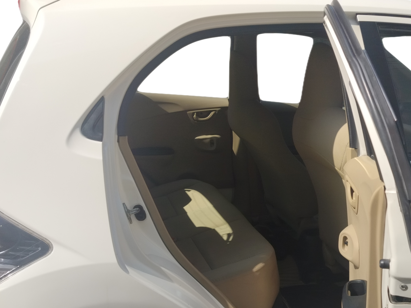 2015 Honda Brio S MT, Petrol, Manual, 24,229 km, Right Side Rear Door Cabin