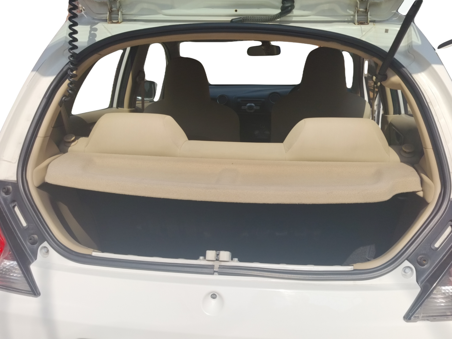 2015 Honda Brio S MT, Petrol, Manual, 24,229 km, Boot Inside