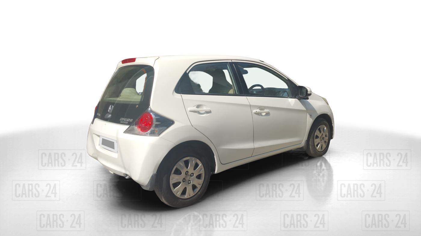 2015 Honda Brio S MT, Petrol, Manual, 24,229 km, Right Back Diagonal