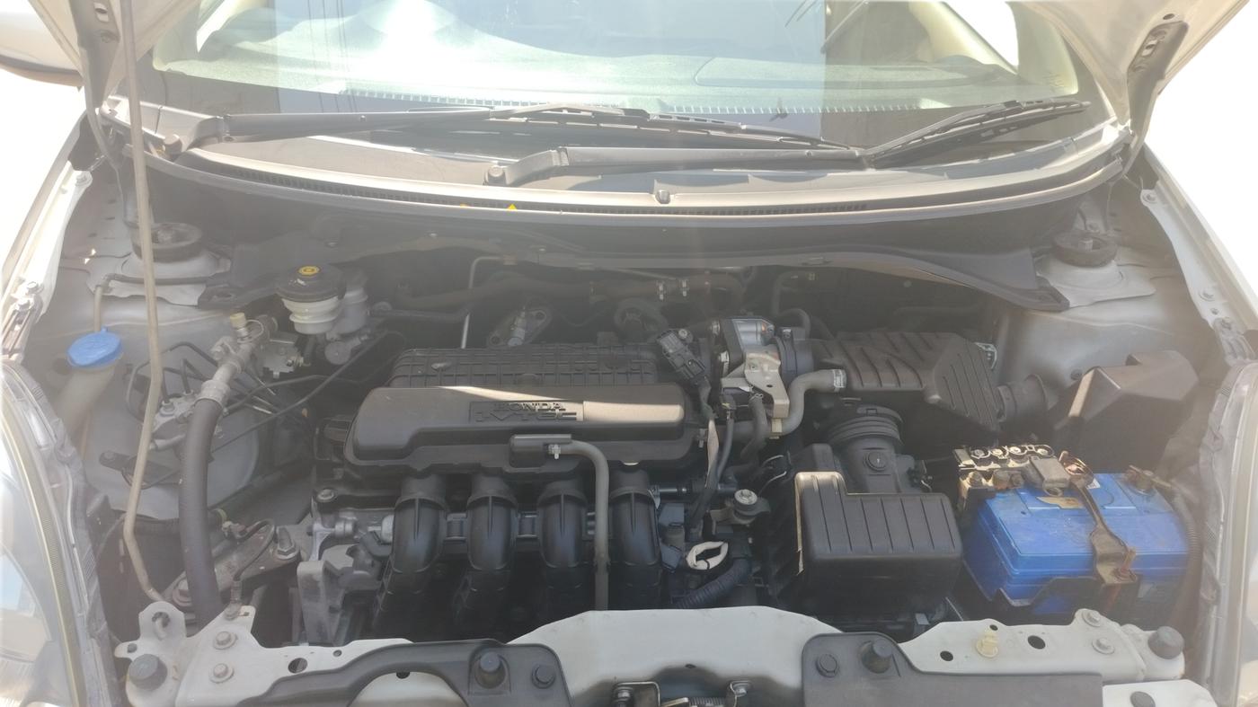 2015 Honda Brio S MT, Petrol, Manual, 24,229 km, Open Bonnet