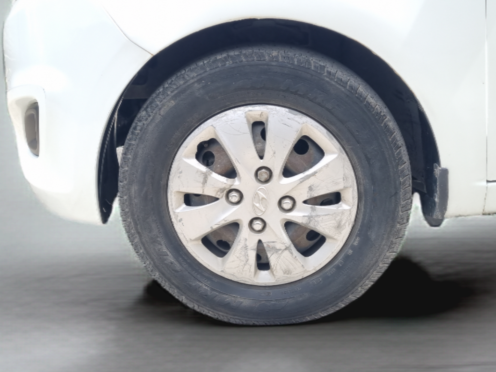 2012 Hyundai i10 MAGNA 1.2, Petrol, Manual, 71,418 km, Left Front Wheel