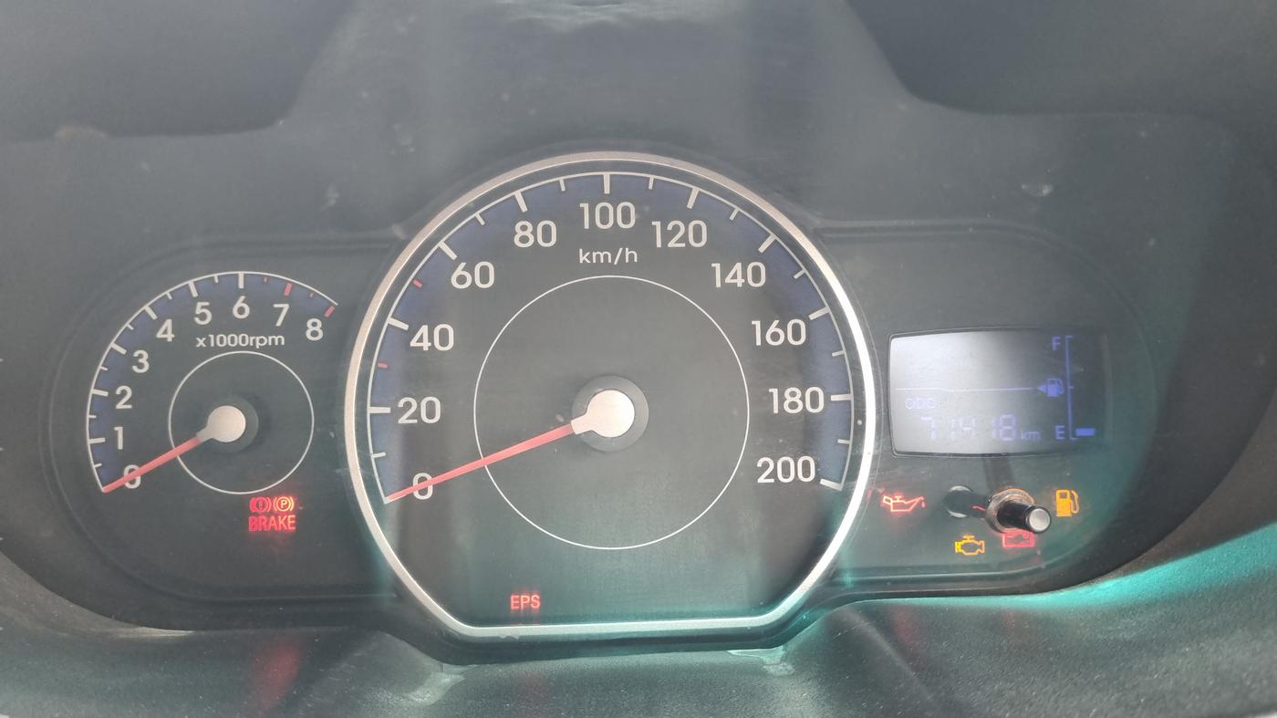 2012 Hyundai i10 MAGNA 1.2, Petrol, Manual, 71,418 km, Odometer Image