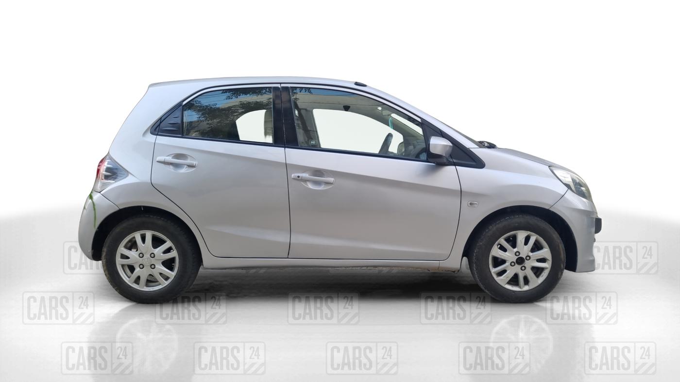 2013 Honda Brio V MT, Petrol, Manual, 79,237 km, Right Side View