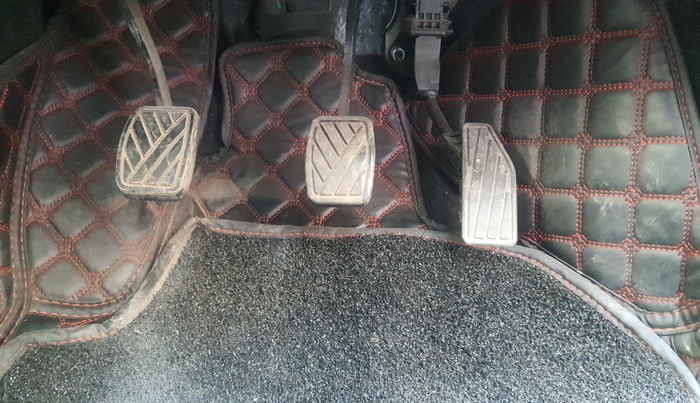 2024 Maruti Baleno ZETA PETROL 1.2, Petrol, Manual, 13,356 km, Pedals