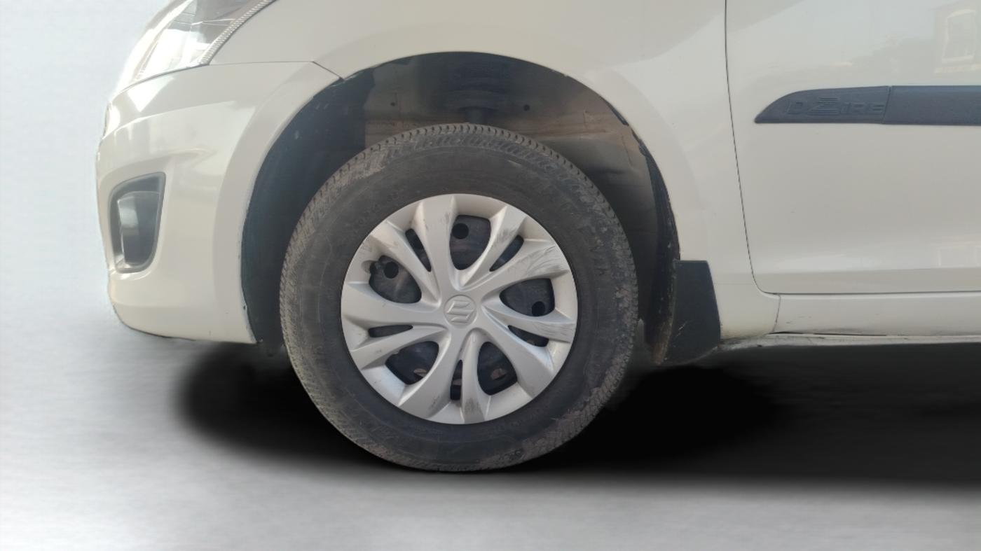 2014 Maruti Swift Dzire VDI, Diesel, Manual, 94,918 km, Left Front Wheel