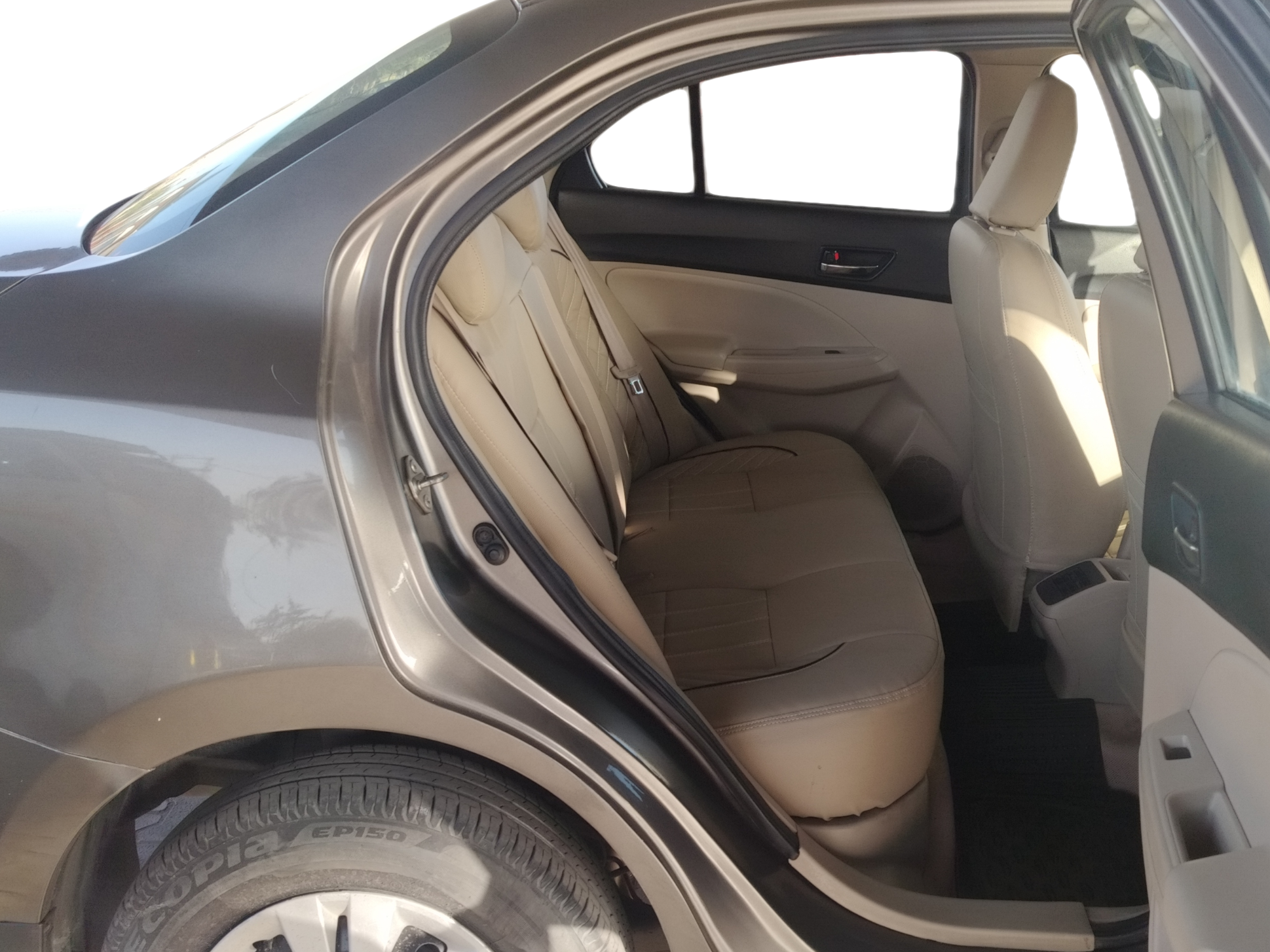 2019 Maruti Dzire VDI, Diesel, Manual, 74,983 km, Right Side Rear Door Cabin