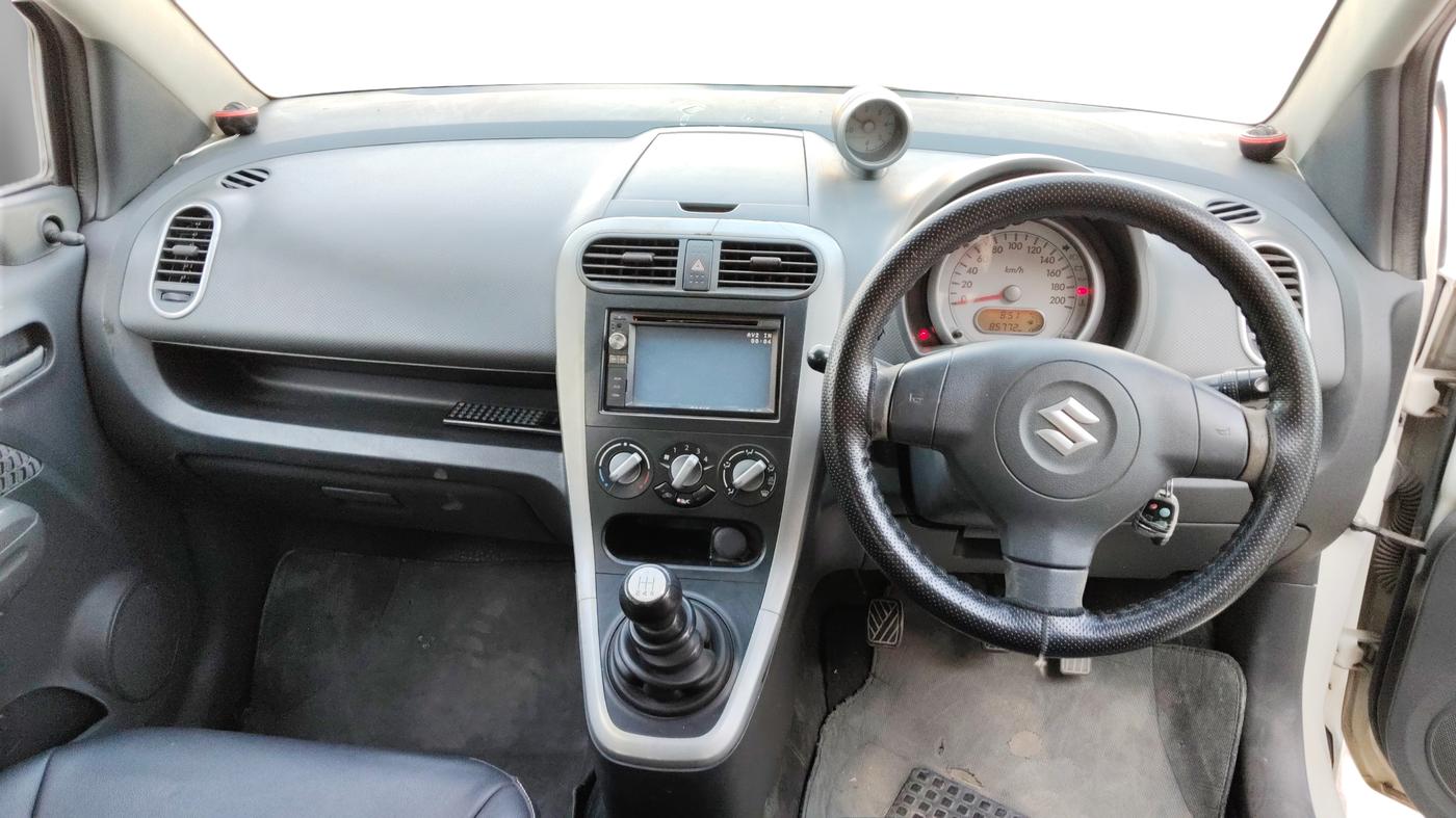 2013 Maruti Ritz VDI, Diesel, Manual, 85,772 km, Dashboard
