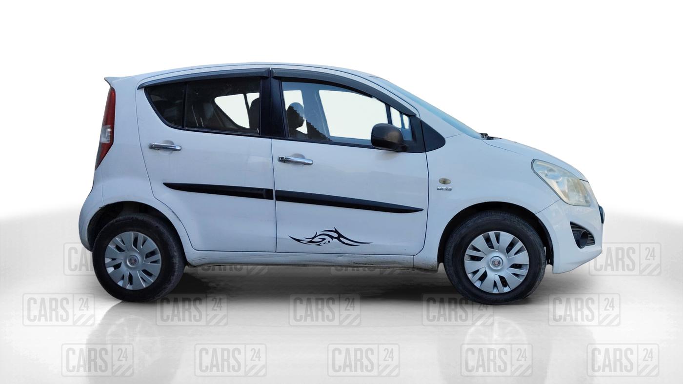 2013 Maruti Ritz VDI, Diesel, Manual, 85,772 km, Right Side View