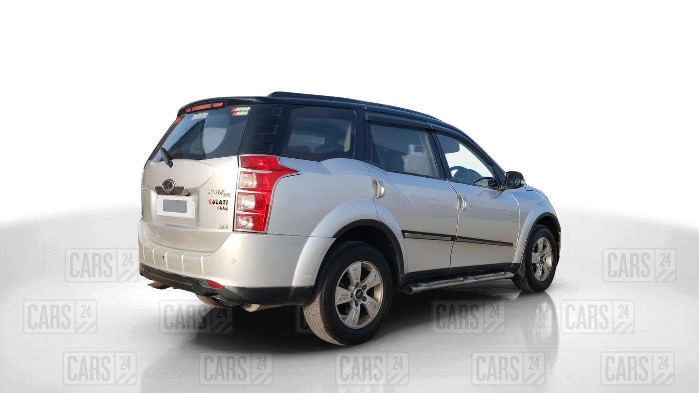 2014 Mahindra XUV500 W8, Diesel, Manual, 1,26,564 km, Right Back Diagonal