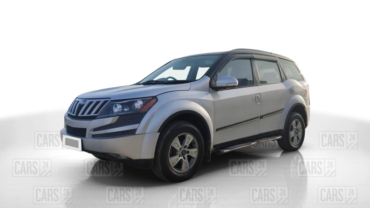 2014 Mahindra XUV500 W8, Diesel, Manual, 1,26,564 km, Left Front Diagonal