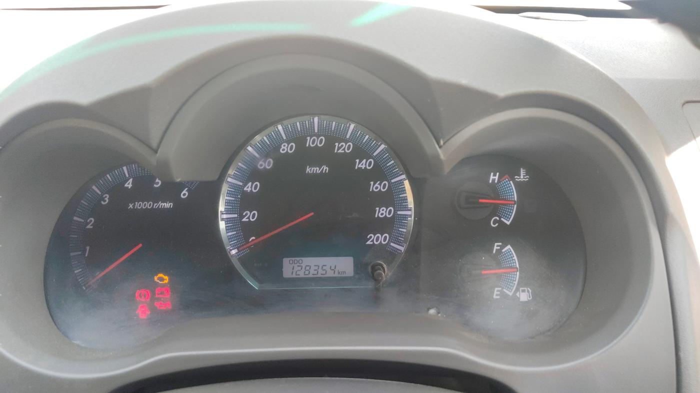 2013 Toyota Fortuner 3.0 4X2 MT, Diesel, Manual, 1,28,360 km, Odometer Image