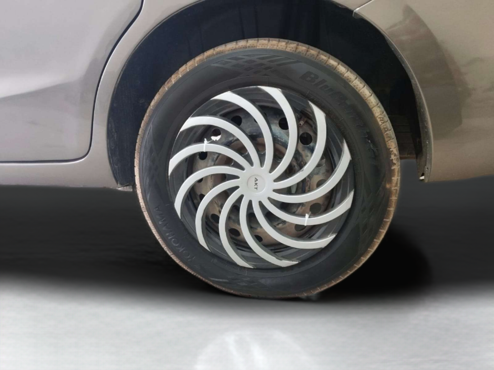 2019 Maruti Ertiga VDI 1.3, Diesel, Manual, 62,310 km, Left Rear Wheel