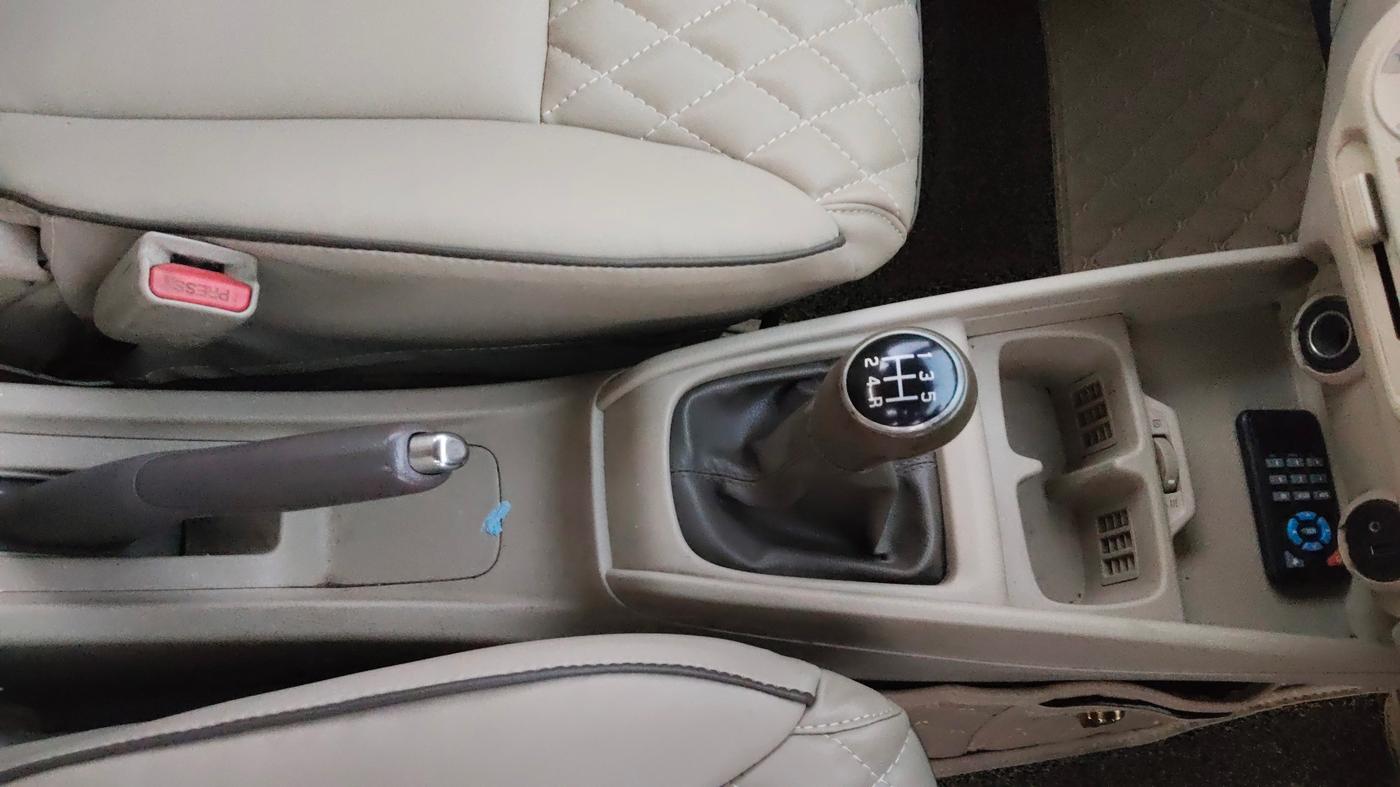 2019 Maruti Ertiga VDI 1.3, Diesel, Manual, 62,310 km, Gear Lever