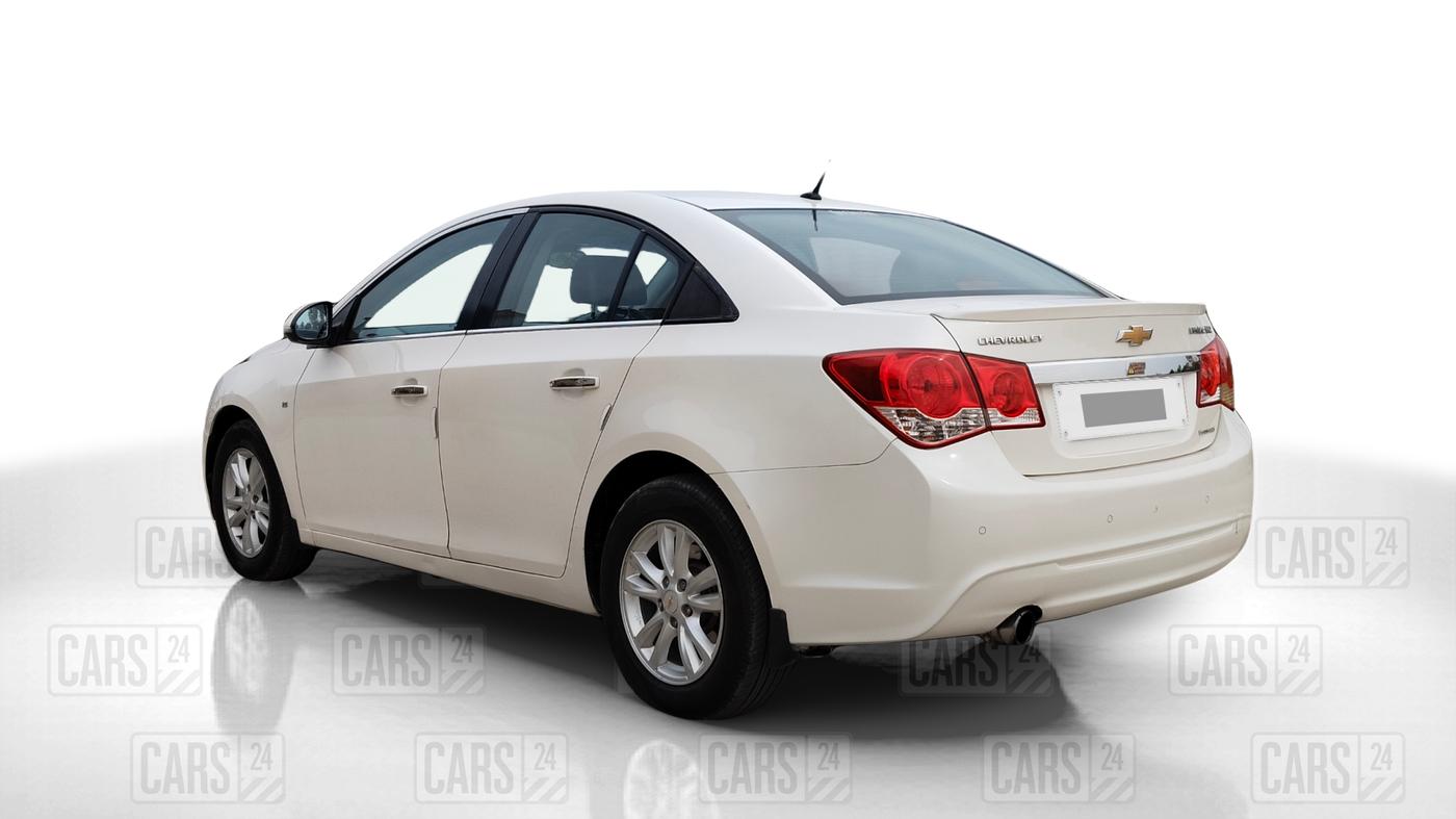 2016 Chevrolet Cruze LTZ AT, Diesel, Automatic, 87,300 km, Left Back Diagonal