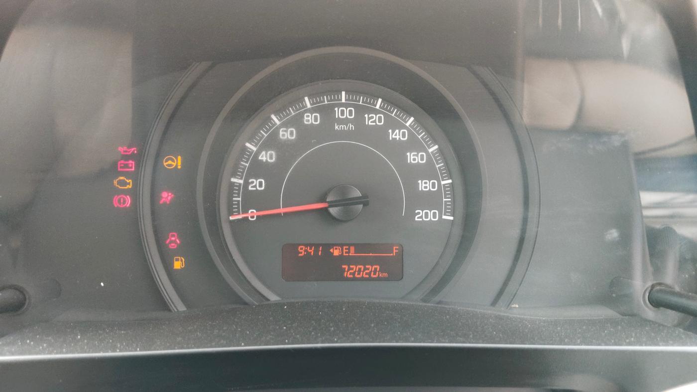 2018 Maruti Dzire LDI, Diesel, Manual, 72,014 km, Odometer Image