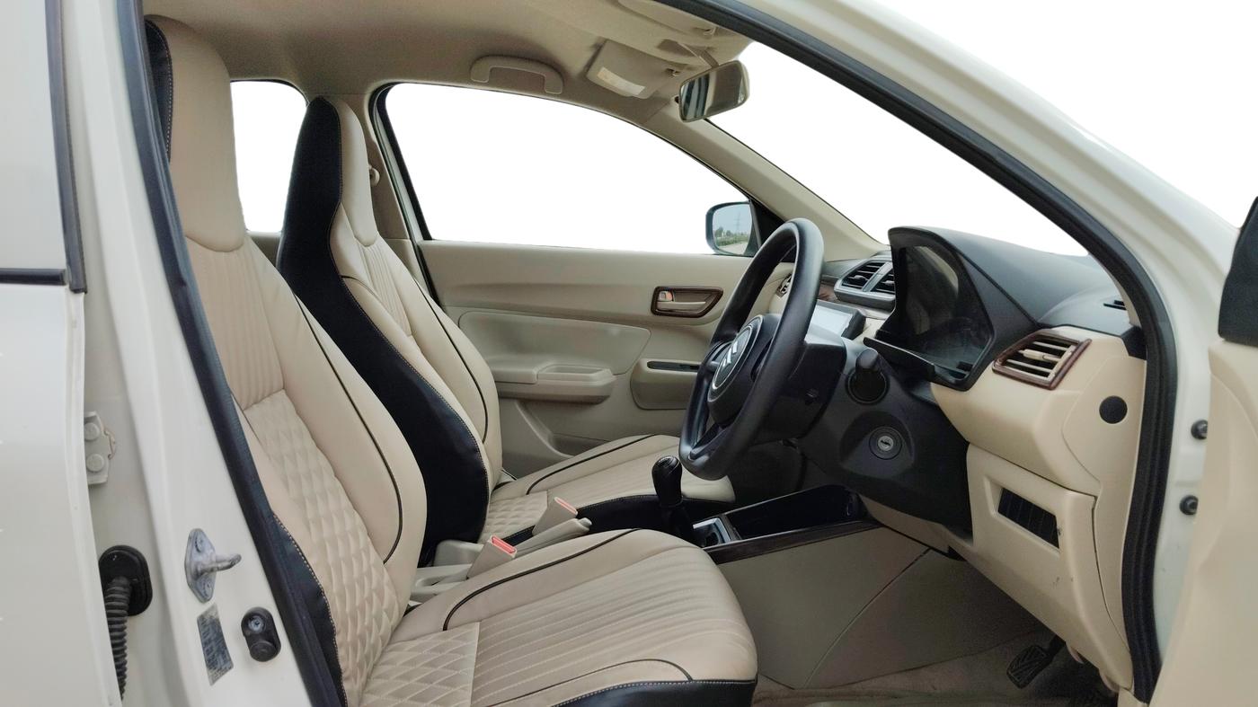 2018 Maruti Dzire LDI, Diesel, Manual, 72,014 km, Right Side Front Door Cabin
