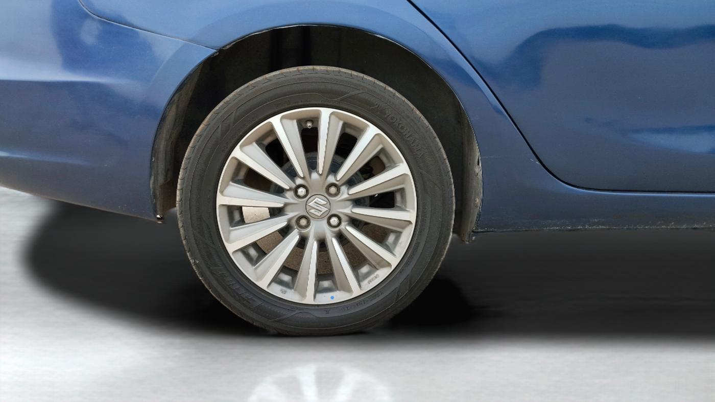 2018 Maruti Ciaz ALPHA DIESEL 1.3, Diesel, Manual, 78,295 km, Right Rear Wheel