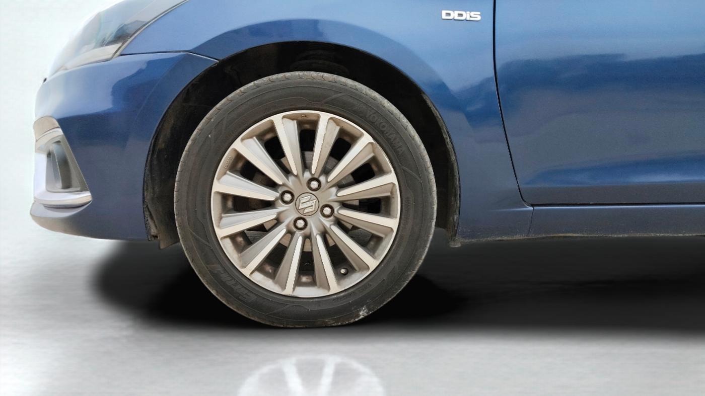 2018 Maruti Ciaz ALPHA DIESEL 1.3, Diesel, Manual, 78,295 km, Left Front Wheel