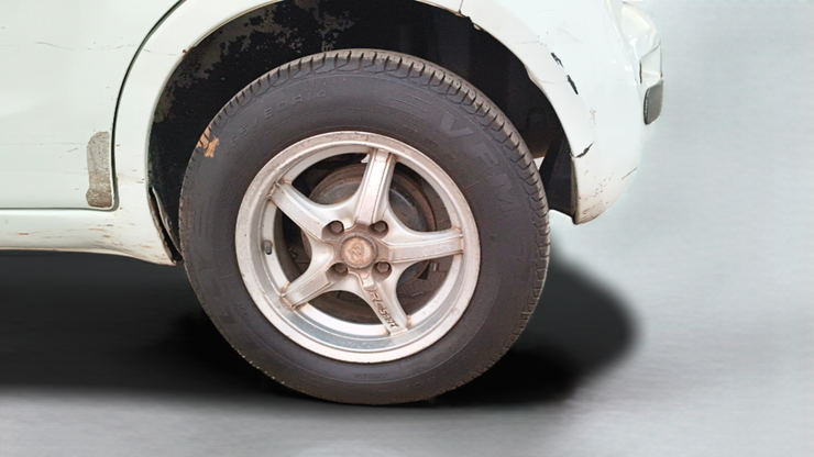2012 Maruti Ritz VXI, Petrol, Manual, 1,30,216 km, Left Rear Wheel