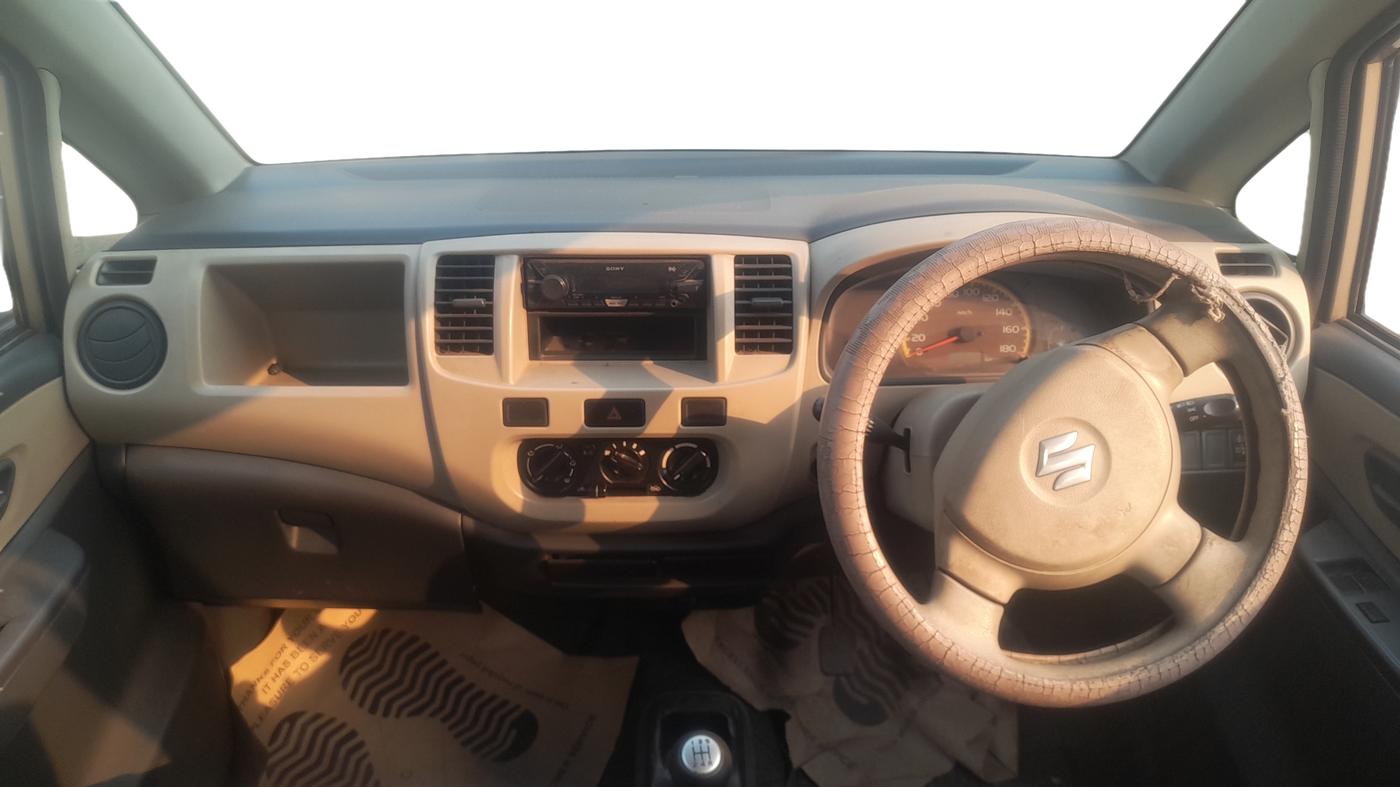 2009 Maruti Zen Estilo LXI, Petrol, Manual, 83,746 km, Dashboard