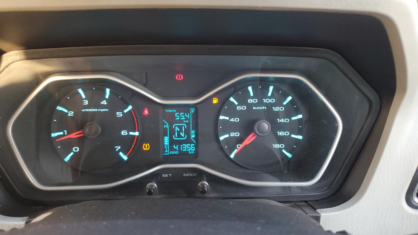 2014 Mahindra Scorpio S10, Diesel, Manual, 41,300 km, Odometer Image
