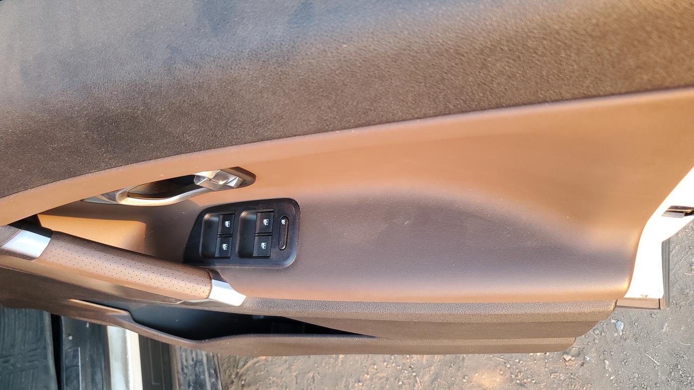 2019 Tata Harrier XZ 2.0L, Diesel, Manual, 77,716 km, Driver Side Door Panel Controls