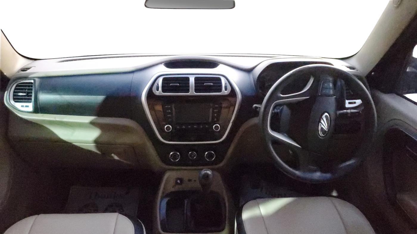 2022 Mahindra BOLERO NEO N 8, Diesel, Manual, 21,884 km, Dashboard