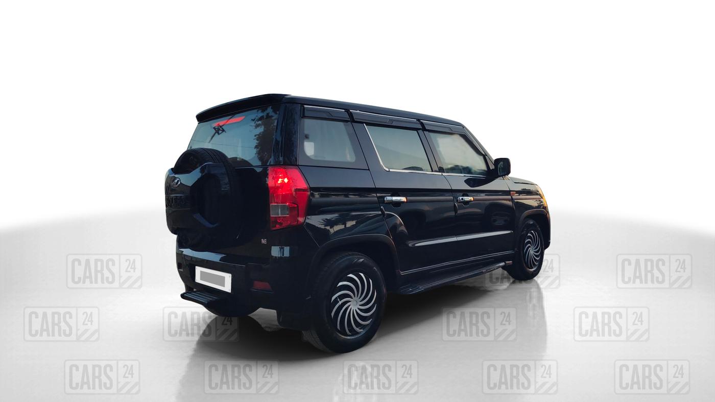 2022 Mahindra BOLERO NEO N 8, Diesel, Manual, 21,884 km, Right Back Diagonal
