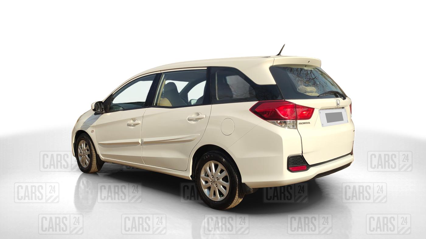 2014 Honda Mobilio 1.5L I-DTEC V, Diesel, Manual, 1,10,229 km, Left Back Diagonal