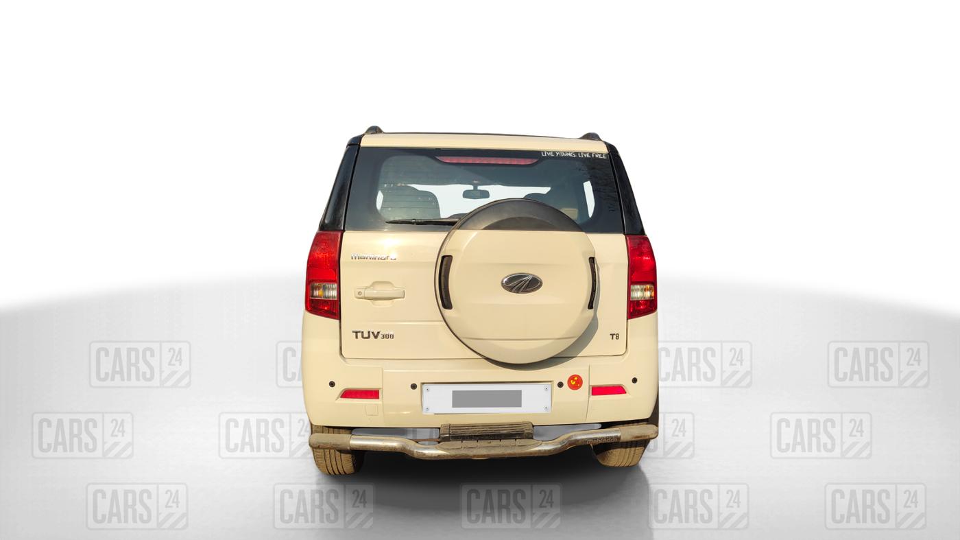 2016 Mahindra TUV300 T8, Diesel, Manual, 61,617 km, Back/Rear