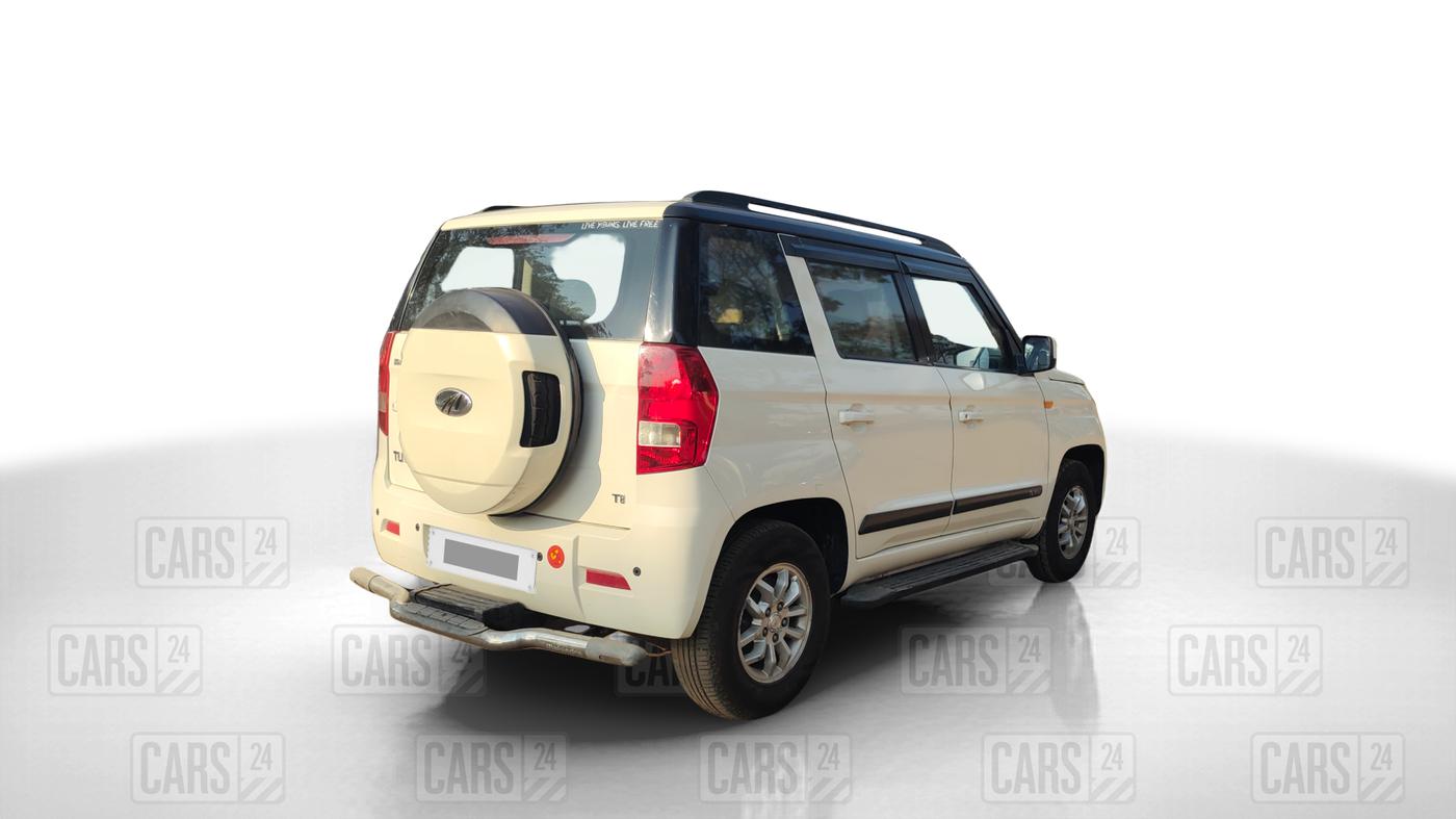 2016 Mahindra TUV300 T8, Diesel, Manual, 61,617 km, Right Back Diagonal