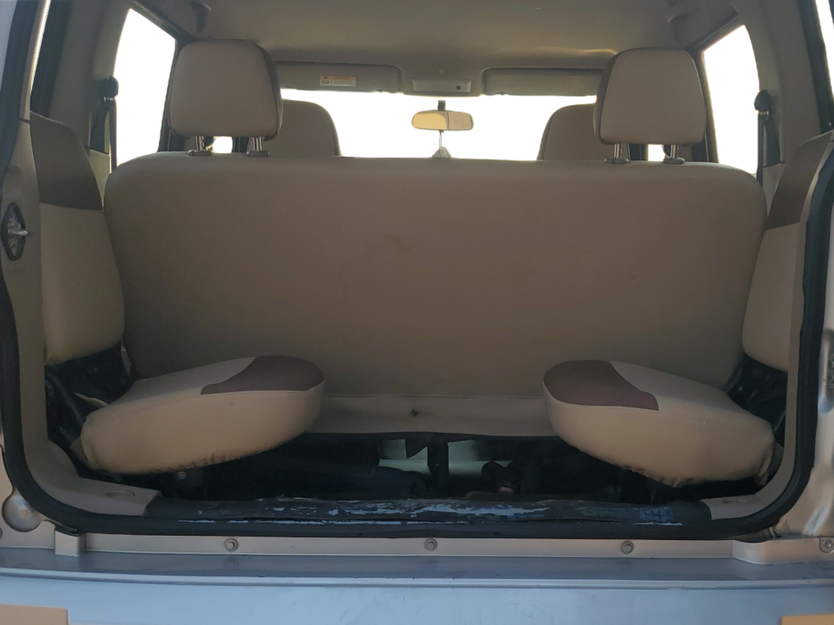 2023 Mahindra BOLERO NEO N 8, Diesel, Manual, 74,319 km, Boot Inside