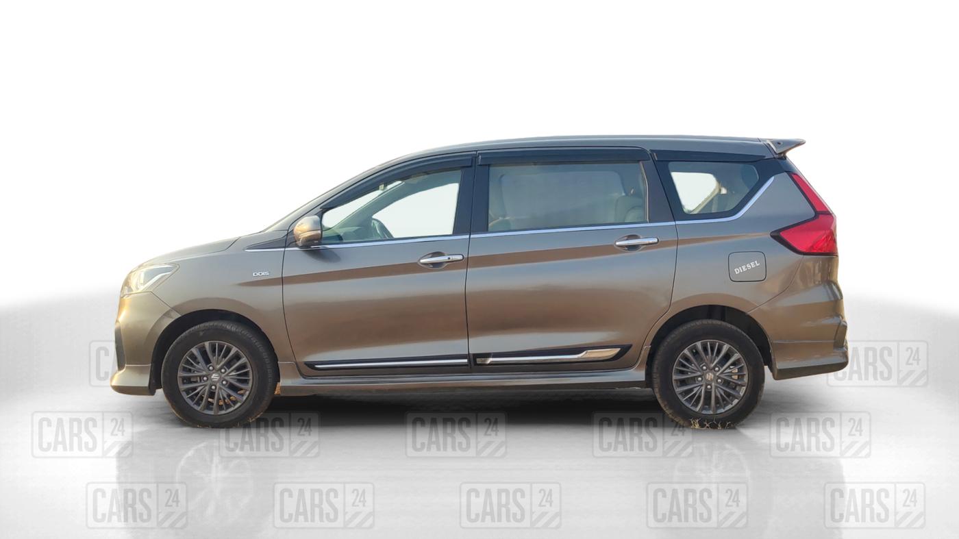 2019 Maruti Ertiga ZDI+ 1.5, Diesel, Manual, 1,00,797 km, Left Side