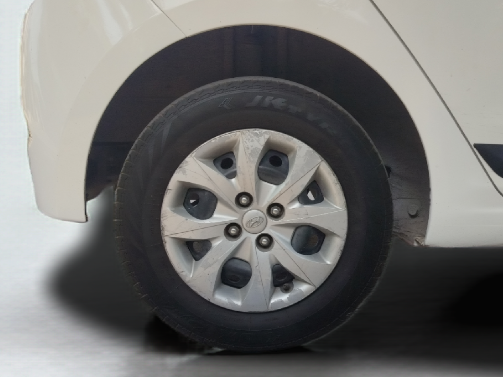 2015 Hyundai Elite i20 MAGNA 1.4 CRDI, Diesel, Manual, 65,204 km, Right Rear Wheel