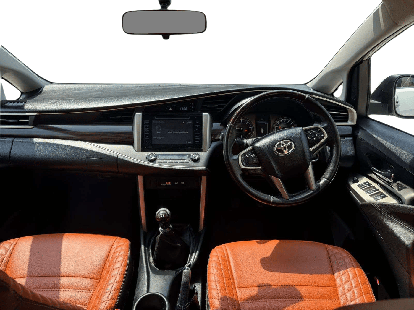 2018 Toyota Innova Crysta 2.4 VX 8 STR, Diesel, Manual, 51,759 km, Dashboard