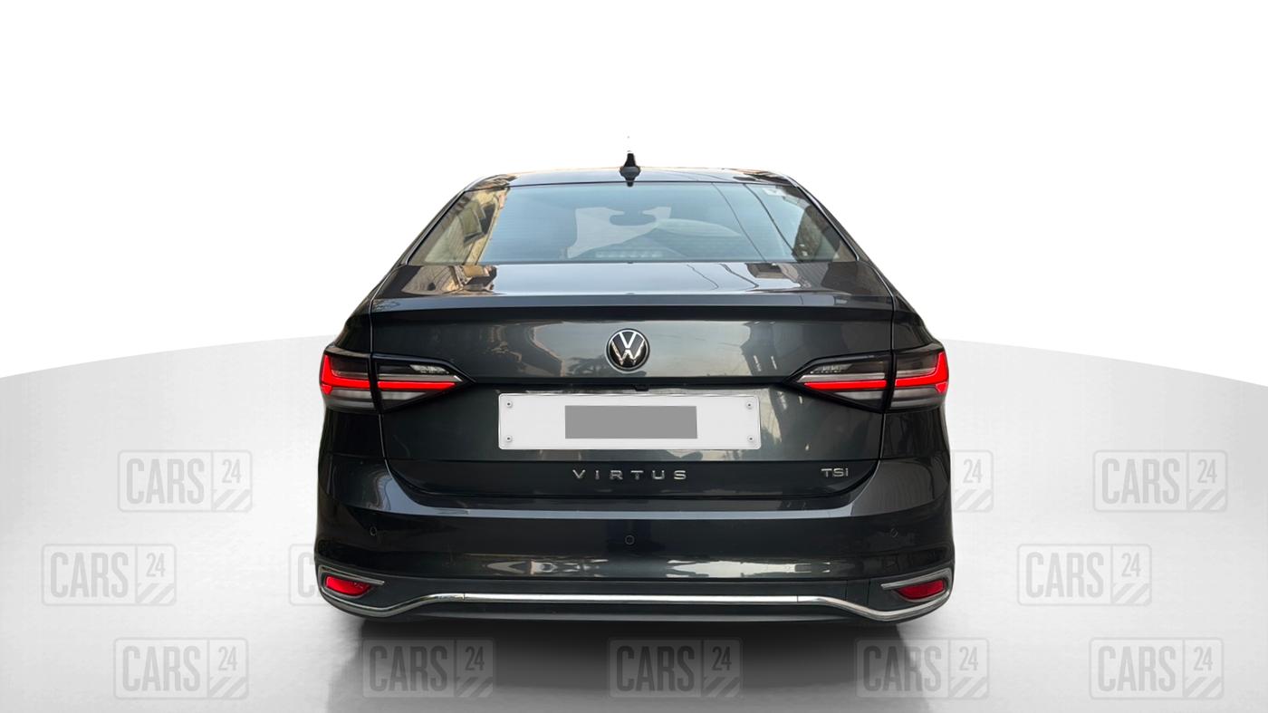 2023 Volkswagen VIRTUS TOPLINE TSI 1.0 MT, Petrol, Manual, 6,251 km, Back/Rear