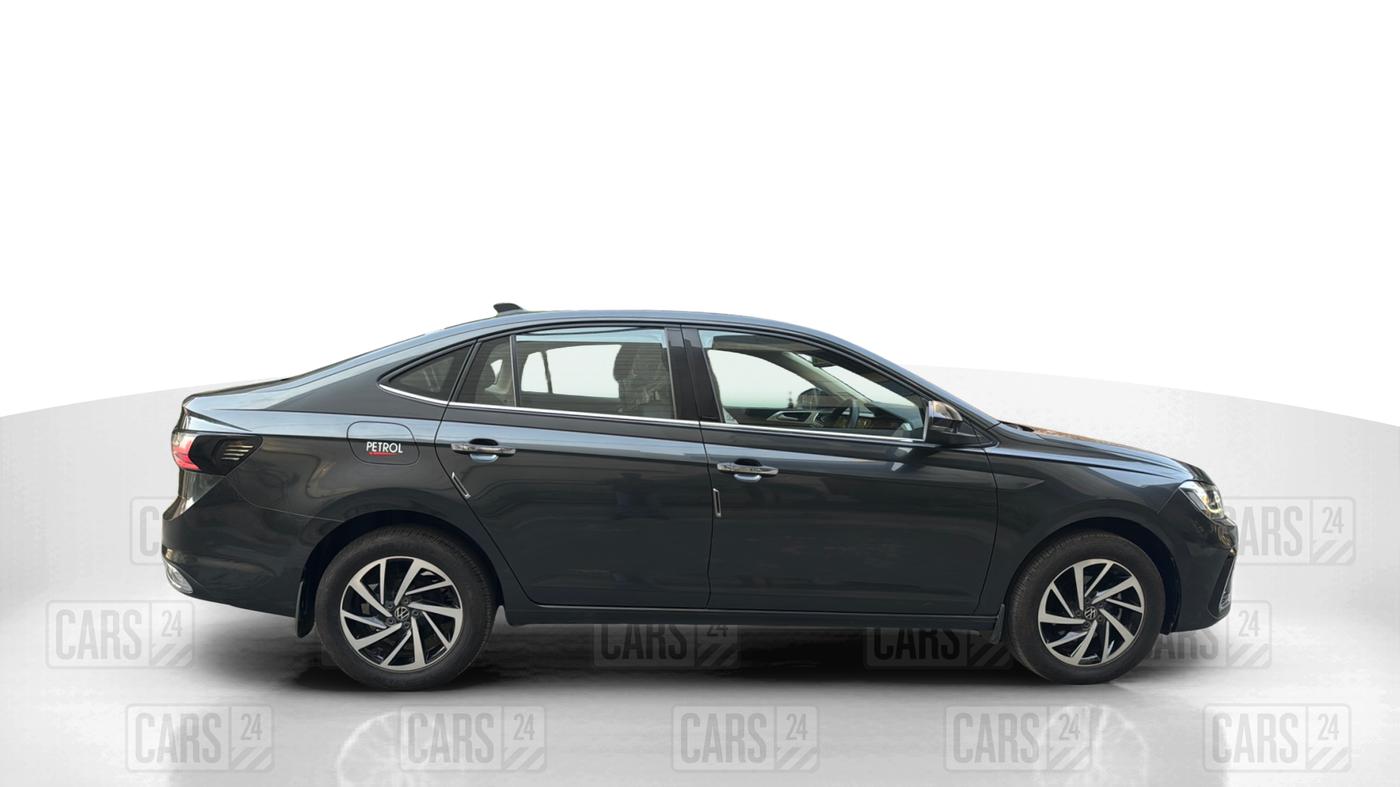 2023 Volkswagen VIRTUS TOPLINE TSI 1.0 MT, Petrol, Manual, 6,251 km, Right Side View