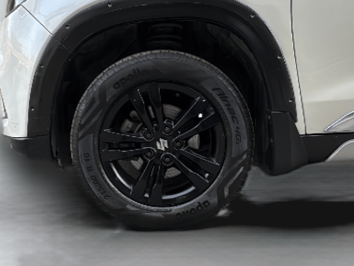 2019 Maruti Vitara Brezza ZDI PLUS, Diesel, Manual, 21,365 km, Left Front Wheel