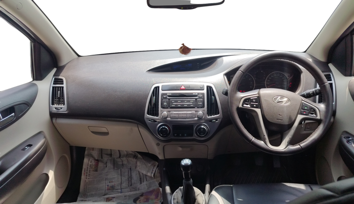 2012 Hyundai i20 SPORTZ 1.2, Petrol, Manual, 42,437 km, Dashboard