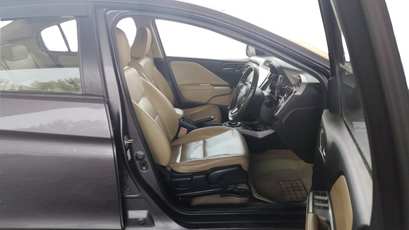 2018 Honda City 1.5L I-VTEC VX, Petrol, Manual, 58,163 km, Right Side Front Door Cabin