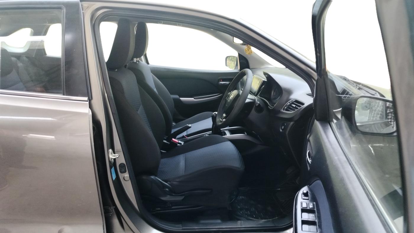 2021 Toyota Glanza G, Petrol, Manual, 44,780 km, Right Side Front Door Cabin