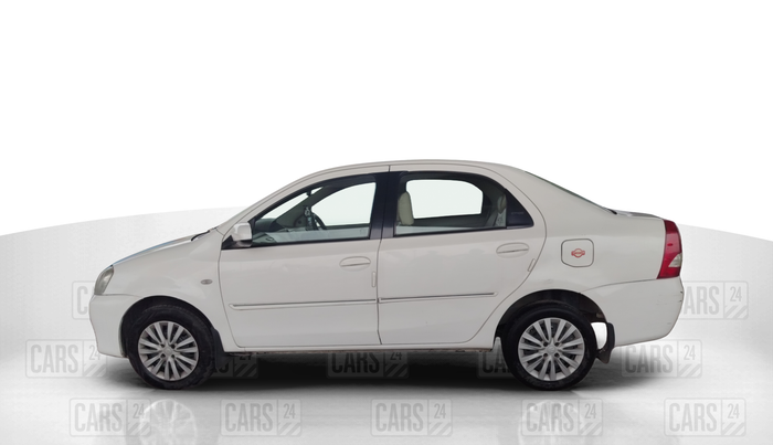 2013 Toyota Etios GD, Diesel, Manual, 71,787 km, Left Side