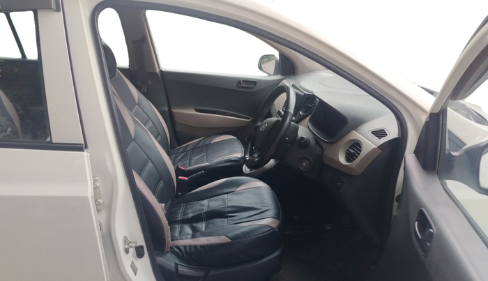 2015 Hyundai Grand i10 MAGNA 1.2 KAPPA VTVT, Petrol, Manual, 61,597 km, Right Side Front Door Cabin