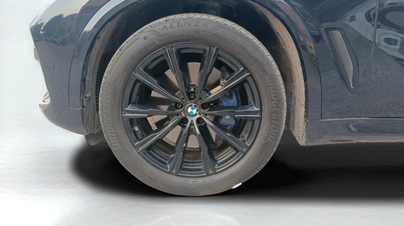 2022 BMW X5 XDRIVE 40I SPORTX PLUS, Petrol, Automatic, 36,234 km, Left Front Wheel