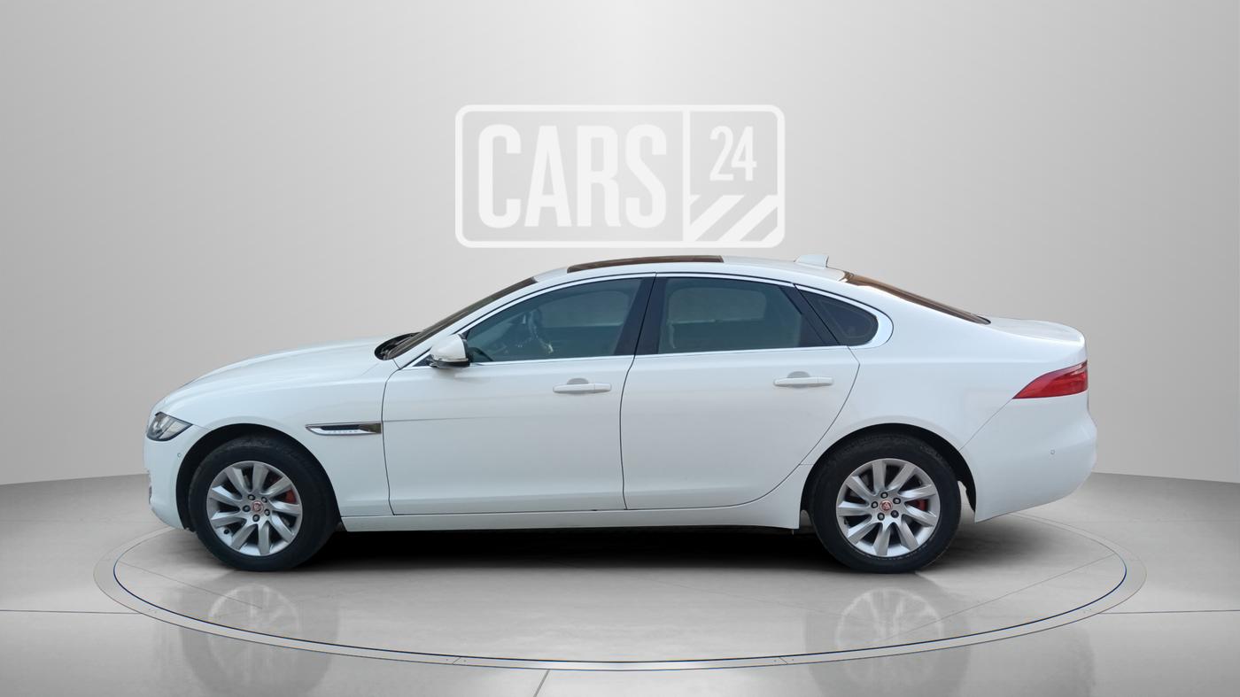 2018 Jaguar XF 2.0 DIESEL PRESTIGE, Diesel, Automatic, 46,000 km, Left Side