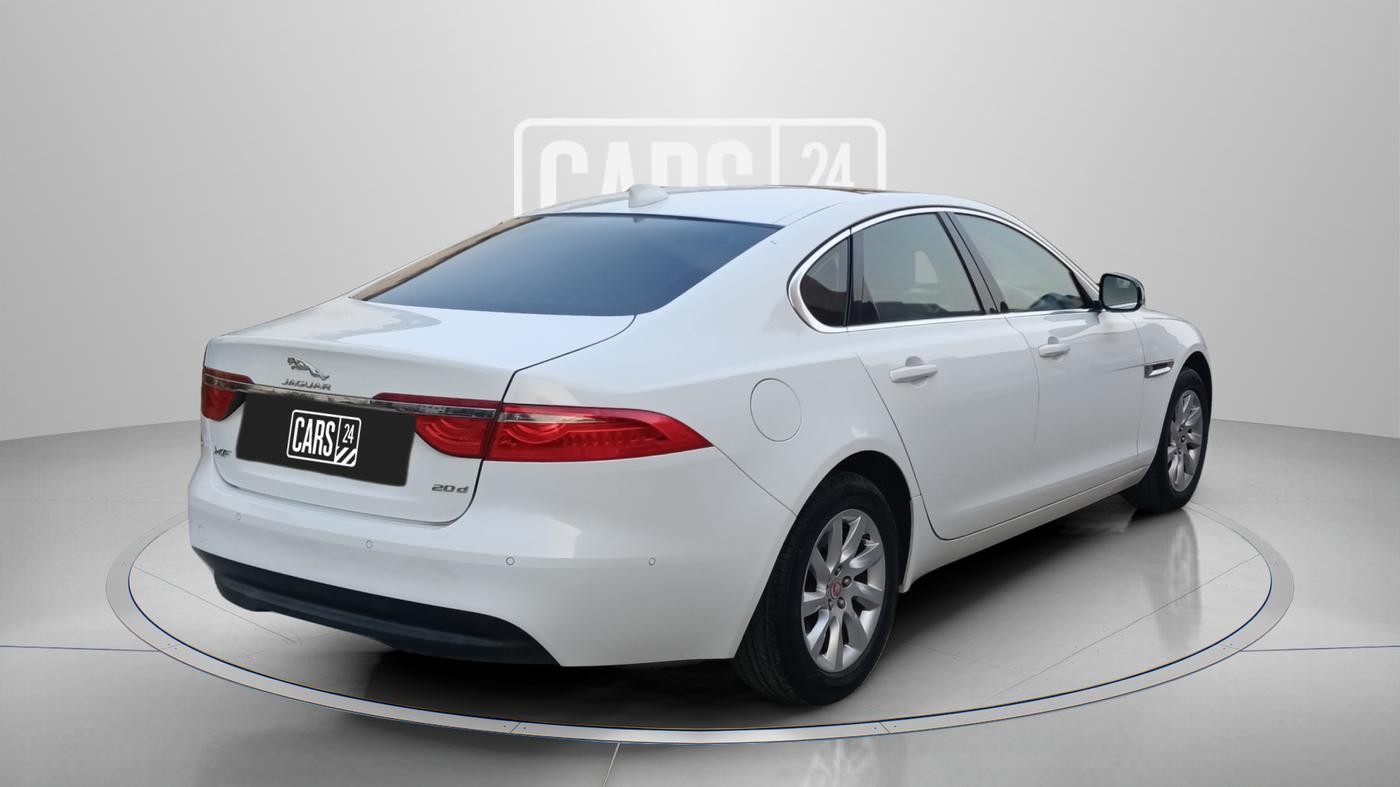 2018 Jaguar XF 2.0 DIESEL PRESTIGE, Diesel, Automatic, 46,000 km, Right Back Diagonal