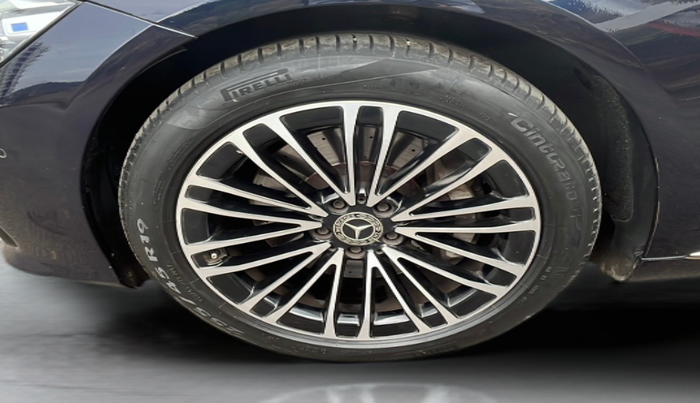 2022 Mercedes Benz S Class S350d, Diesel, Automatic, 30,296 km, Left Front Wheel